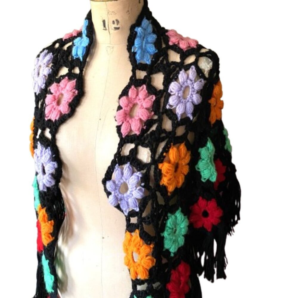 Vintage crochet knit granny flowers floral multicolor wrap scarf shawl w fringe - Picture 10 of 12